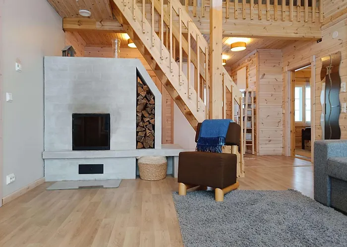 Syoetteen Uuvana شاليه